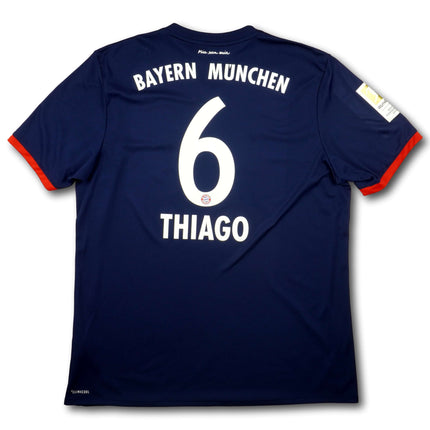 FC Bayern München 2017-18 Trikot auswärts Meistersaison - THIAGO #6 - 9/10 - [XL]